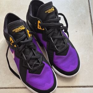 Nike Black and Purple Athletic Shoes